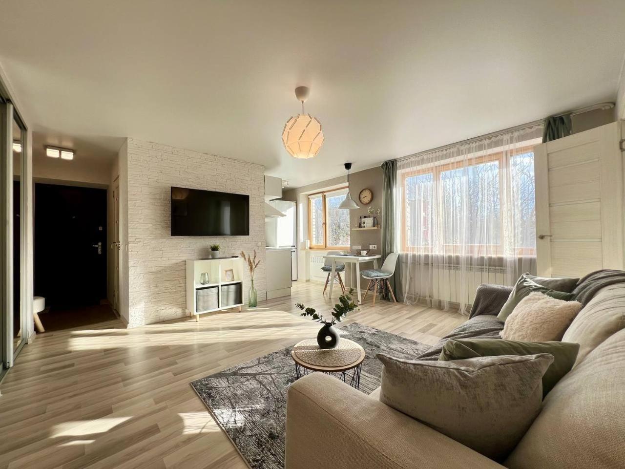 Comfort Apartment In Narva City Center Экстерьер фото